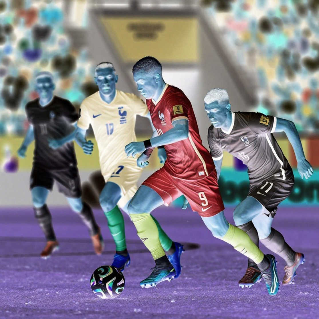 Bóng đá Việt Nam và những con số bị giữ lại: Đọc V.League từ phía sau hàng rào