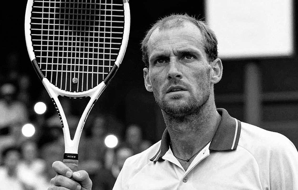 Bảng dữ liệu trống giữa mùa Grand Slam: kỷ luật im lặng của một nhà phân tích quần vợt