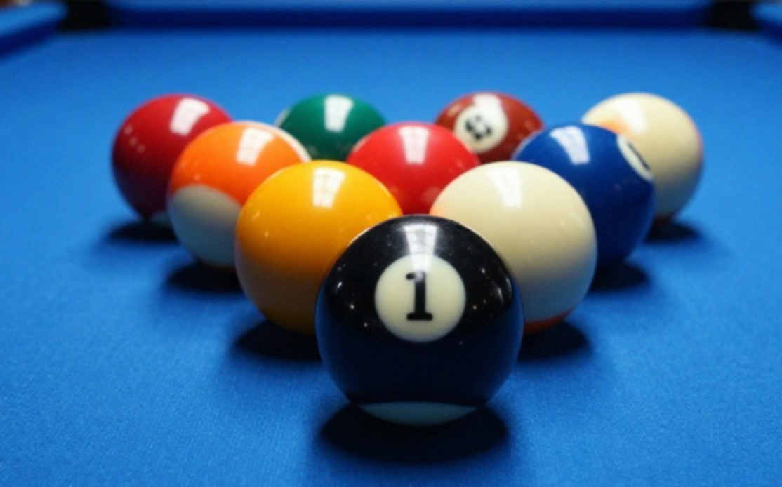 English Open 2026: Sự trỗi dậy của tay cơ Trung Quốc và những bất ngờ ở vòng 1