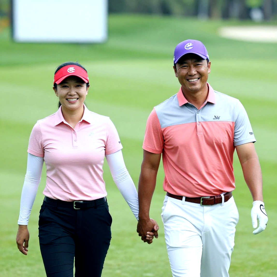 Fred Couples và cú đánh 'không nhìn' làm say đắm golf thế giới: Khi huyền thoại chỉ cần một khoảnh khắc Fred Couples và cú đánh 'không nhìn' làm say đắm golf thế giới: Khi huyền thoại chỉ cần một khoảnh khắc