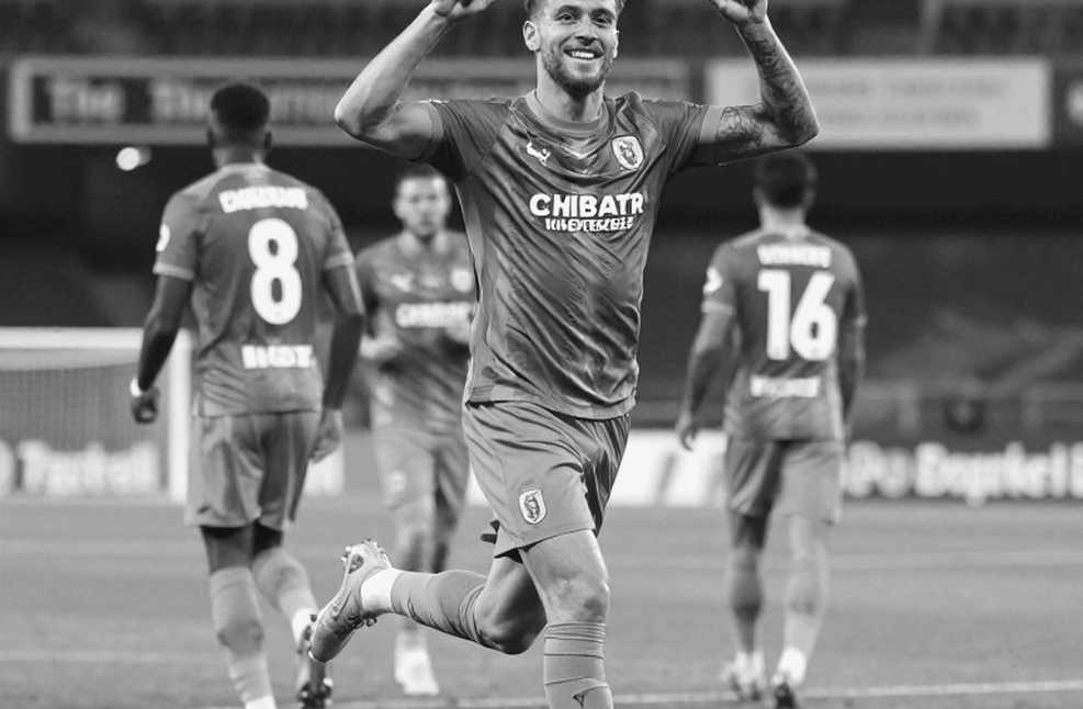 Tuấn Hải ghi bàn phút 86, Thép Xanh Nam Định thắng Thanh Hóa 2-0: tín hiệu từ những nhịp chạy không bóng